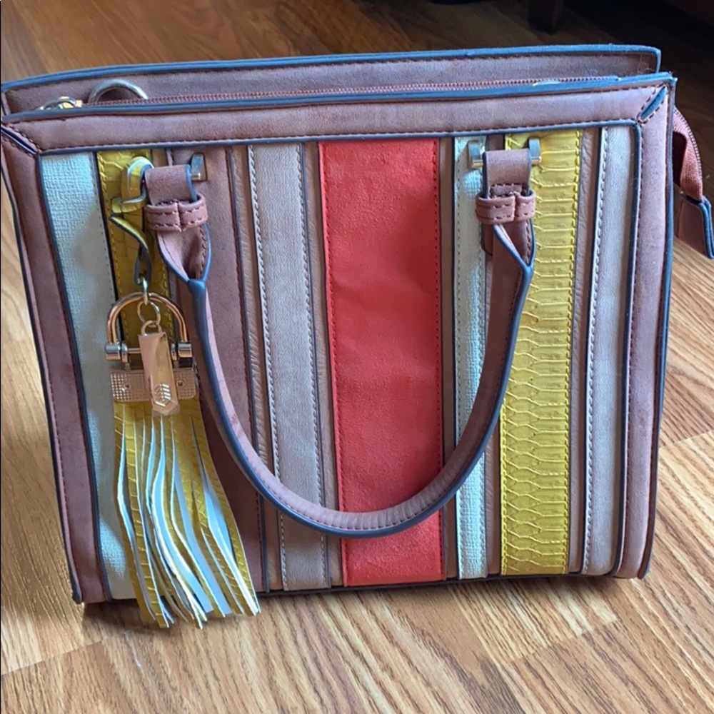 Handbag